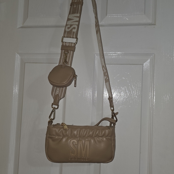 Steve Madden Handbags - Steve Madden Taupe SM Logo Crossbody with Detachable Strap